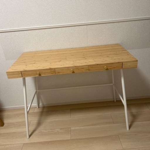 IKEA リルオーセン　机