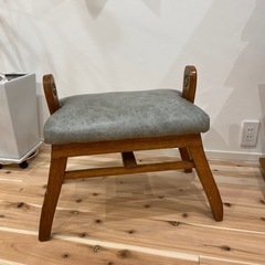 セール！アンティークスツール