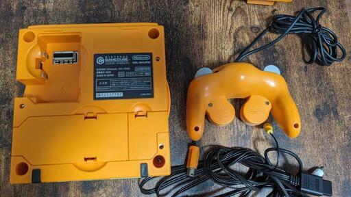 ゲームキューブ本体 コントローラー＋メモカ＋ゲームボーイプレーヤー+