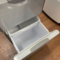 冷蔵庫　No.13637　日立　2013年製　265L　R-S270DWV　【リサイクルショップどりーむ天保山店】 冷蔵庫 No.13637 日立 2013年製 265L R-S270DWV 【リサイクルショップ