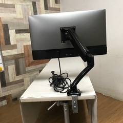 即日受渡❣️3年前購入DELL4K27型ワイド液晶モニターアームスタンド26500円 即日受渡❣️3年前購入DELL4K27型ワイド液晶モニターアームスタンド26500円