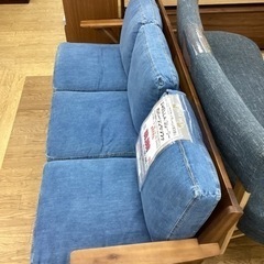 KG-15【新入荷 リサイクル品】unico SWELLA3シーターアームソファ