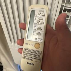 7月13日で終了予定 窓用エアコンHAIER JA-16U-W定価44,800円 取付後 ほぼ未使用