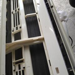 FUJIゼネラル　エアコン2.8k　8畳〜