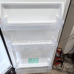 8/14終NH Hisense/ハイセンス ノンフロン冷凍冷蔵庫 HR-D1701B 2ドア 全定格内容量175L 動作確認済み 2023年製 24g菊NS