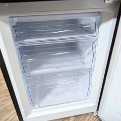 8/14終NH Hisense/ハイセンス ノンフロン冷凍冷蔵庫 HR-D1701B 2ドア 全定格内容量175L 動作確認済み 2023年製 24g菊NS