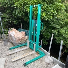 ビシャモン　ハンドリフト