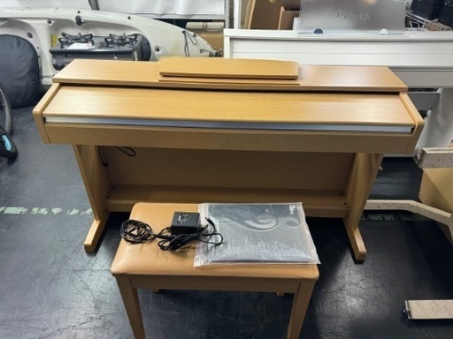 YAMAHA 電子ピアノ　美品