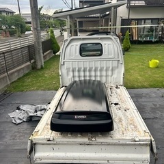 ルーフボックスルーフキャリアのセット　車のパーツ 内装、インテリア