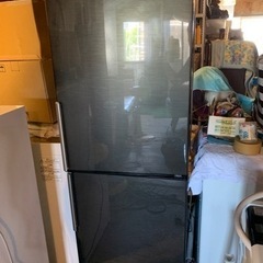 AQUA冷蔵庫　2018年製