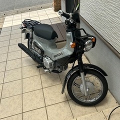 HONDA クロスカブ 50 ほぼ新車希少デッドバイデイライト サイレント