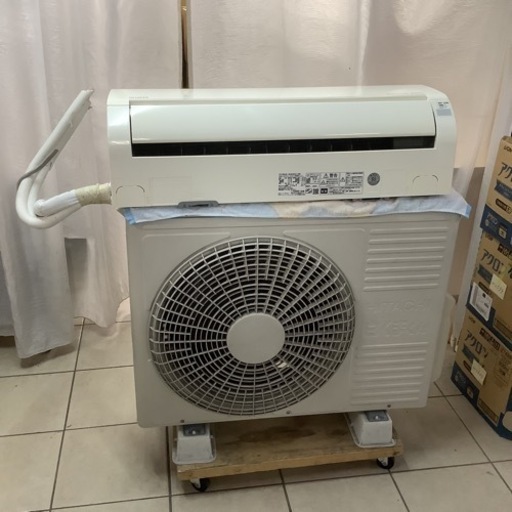 HITACHI  日立　ルームエアコン　RAS-D40H2  2018年製   14〜15畳