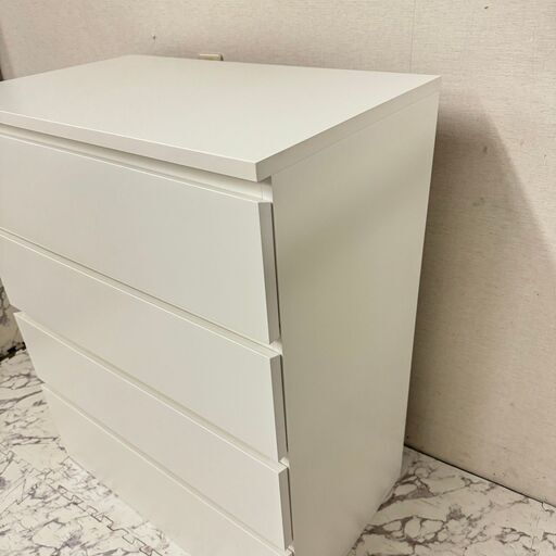 18545  IKEA 4段　チェスト　タンス   ◆大阪市内・東大阪市他 6,000円以上ご購入で無料配達いたします！◆ ※京都・高槻・枚方方面◆神戸・西宮・尼崎方面◆生駒方面、大阪南部方面　それぞれ条件付き無料配送あり！