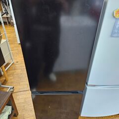 【リサイクルショップどりーむ鹿大前店】No.10198　ハイセンス　2ドア冷蔵庫　2022年製　全体容量162L　2人暮らしに最適なサイズです♪