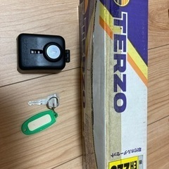 TERZO ルーフボックス　キャリア