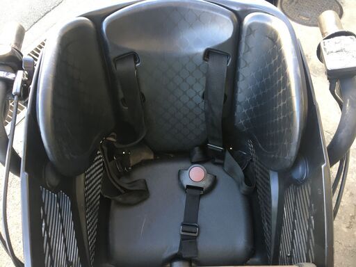 Panasonicパナソニック電動アシスト自転車26インチ 8.9Ah 黒 地域限定送料無料 ヤマハ キッスミニ 三人乗り 子供乗せ 8,7AH 新基準