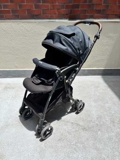 【美品】アップリカ　ラクーナクッションフリープラス 2023年モデル