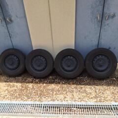 バモスで使用していたスタッドレスタイヤ４本