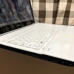 ?特価お買い得！高速i5第4世代・爆速SSD240GB・Win11・Webｶﾒﾗ内蔵 