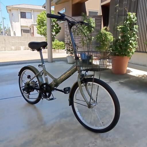 未登録・ピカピカ折りたたみ式自転車(配達可能)