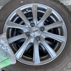 22年製〓185/60R15 〓スタッドレスタイヤ〓