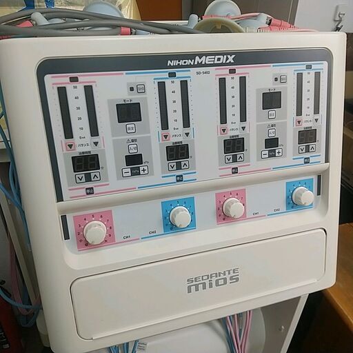 干渉波 ２台 セダンテミオス SD-5402   2013年式 動作ok