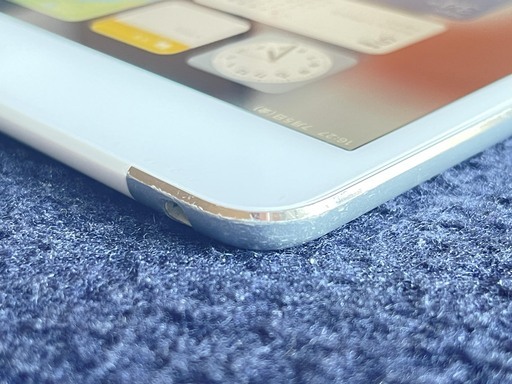 ipad mini 4 A1550 silver wi-fi+cell 16GB SIMフリー バッテリー85%