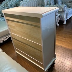 アンティーク チェスト 飾り棚 靴箱　姫系 玄関収納　収納　多目的収納　下駄箱