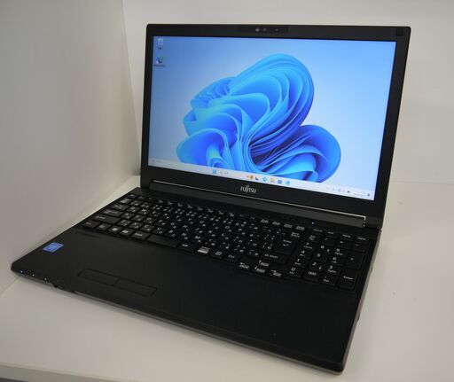 【お渡し済み】富士通 2020年製 Windows11 15.6型ノートPC SSD + WEBカメラ【メンテナンス済み】（300275）