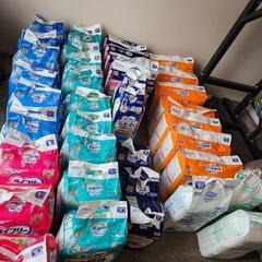 リハビリパンツ　尿もれパッド　都内配送可(応相談) リハビリパンツ 尿もれパッド 都内配送可(応相談)