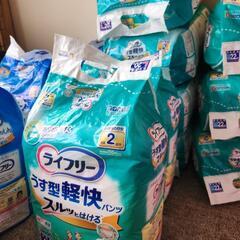 リハビリパンツ　尿もれパッド　都内配送可(応相談)