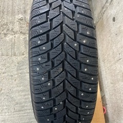 フルピンタイヤ　車のパーツ タイヤ、ホイール