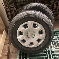 ハイエース　200系タイヤホイール　新車外し500km走行