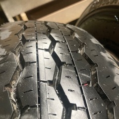 ハイエース　200系タイヤホイール　新車外し500km走行