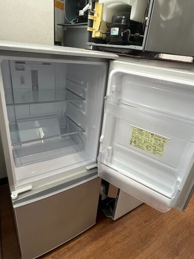 リサイクルショップどりーむ天保山店 No13541 冷蔵庫 SHARP 2018年製