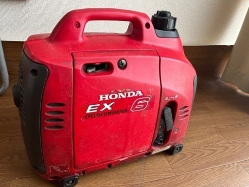 発電機とガソリン携行缶