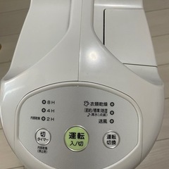 美品 コロナ除湿機 2022年製　CD-P63A2　　　