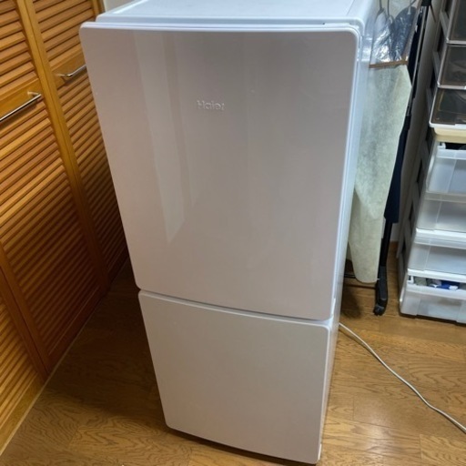 草津新町・草津南【2023年製】Haier ノンフロン冷凍冷蔵庫 JR-NF148CK 148L 冷蔵94L冷凍54L 動作確認済み 中古