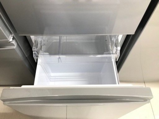 冷凍冷蔵庫（AQUA）、157リットル、2015年 - 冷蔵庫 