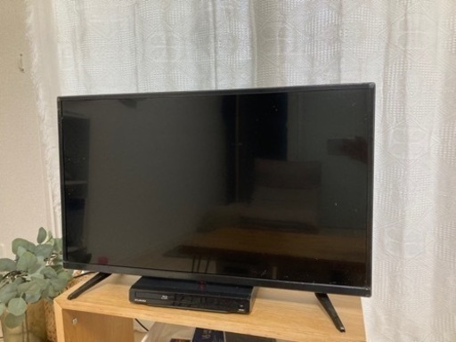 32型テレビ　Blu-ray/DVDレコーダー　セット