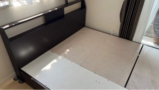 ［受け渡し予定者決定しました\n］クイーンサイズ　ベットフレーム