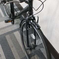 美品　クロスバイク　SHIMANO製6段変速　ブラック　28インチ　700×32C　自転車
