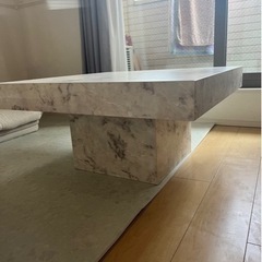 テーブル、机、デスク　