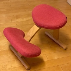 取りに来て頂ける方限定！RYBO(リボ)のバランスチェアのご紹介です！