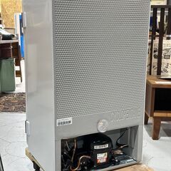 ☆comfee コンフィー☆冷蔵庫 RCD93WHS 2022年 93リットル インテリア 