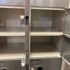 アルプス 24人用扉付シューズロッカー 下駄箱 中古