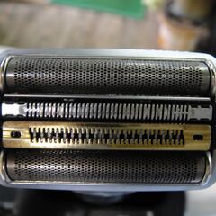 【⑫】ブラウン　シリーズ9　Type：5793　洗浄機・洗浄液カートリッジ✕５個付き（電源ボタン難あり）