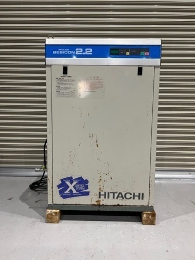 DIY、ガレージに 日立パッケージコンプレッサー 200v 60hz 2.2kw 3馬力