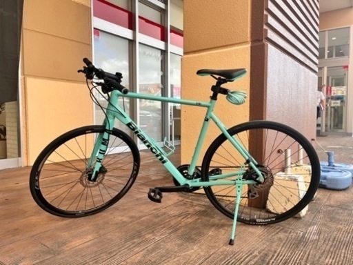 自転車 クロスバイク　ビアンキローマ3