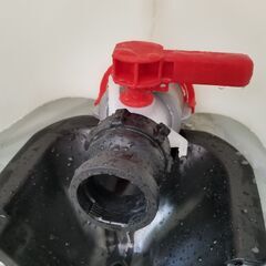 期間限定値下げ。１０００リットルタンク。貯水タンク。農業タンク。雨水タンク。